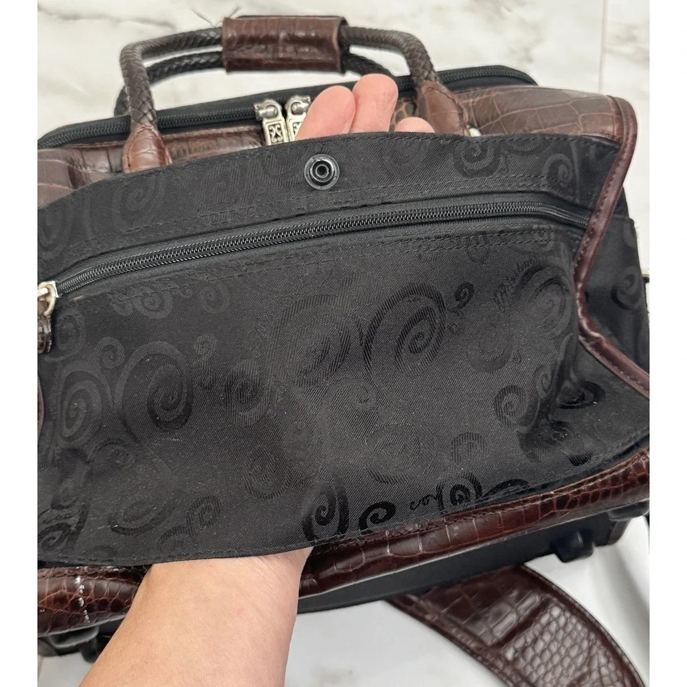 Brighton Travel Train Case Cosmetic Bag Dark Brown Croc Black Heart Hardware - Picture 3 of 11
